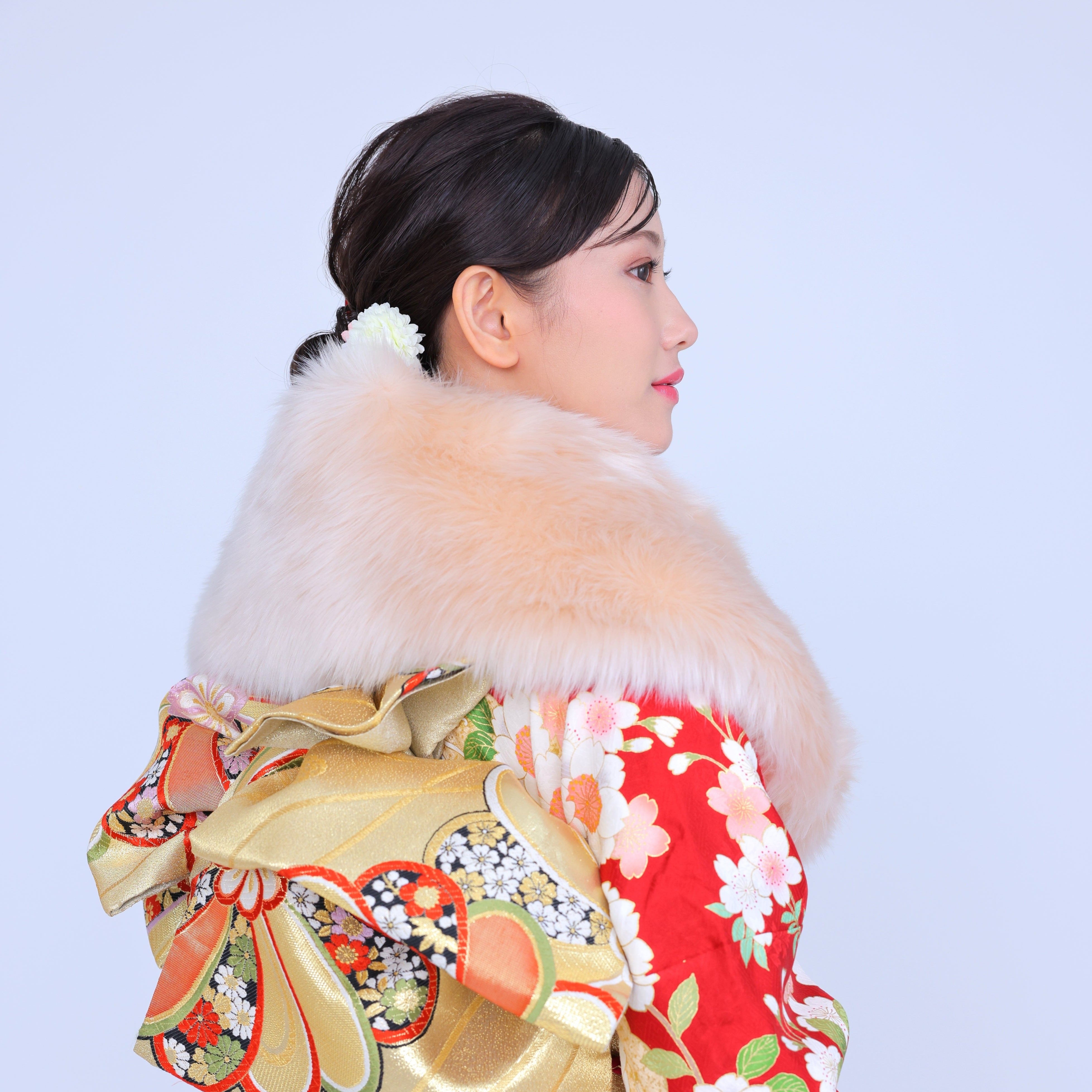 Eco fur shawl salmon pink