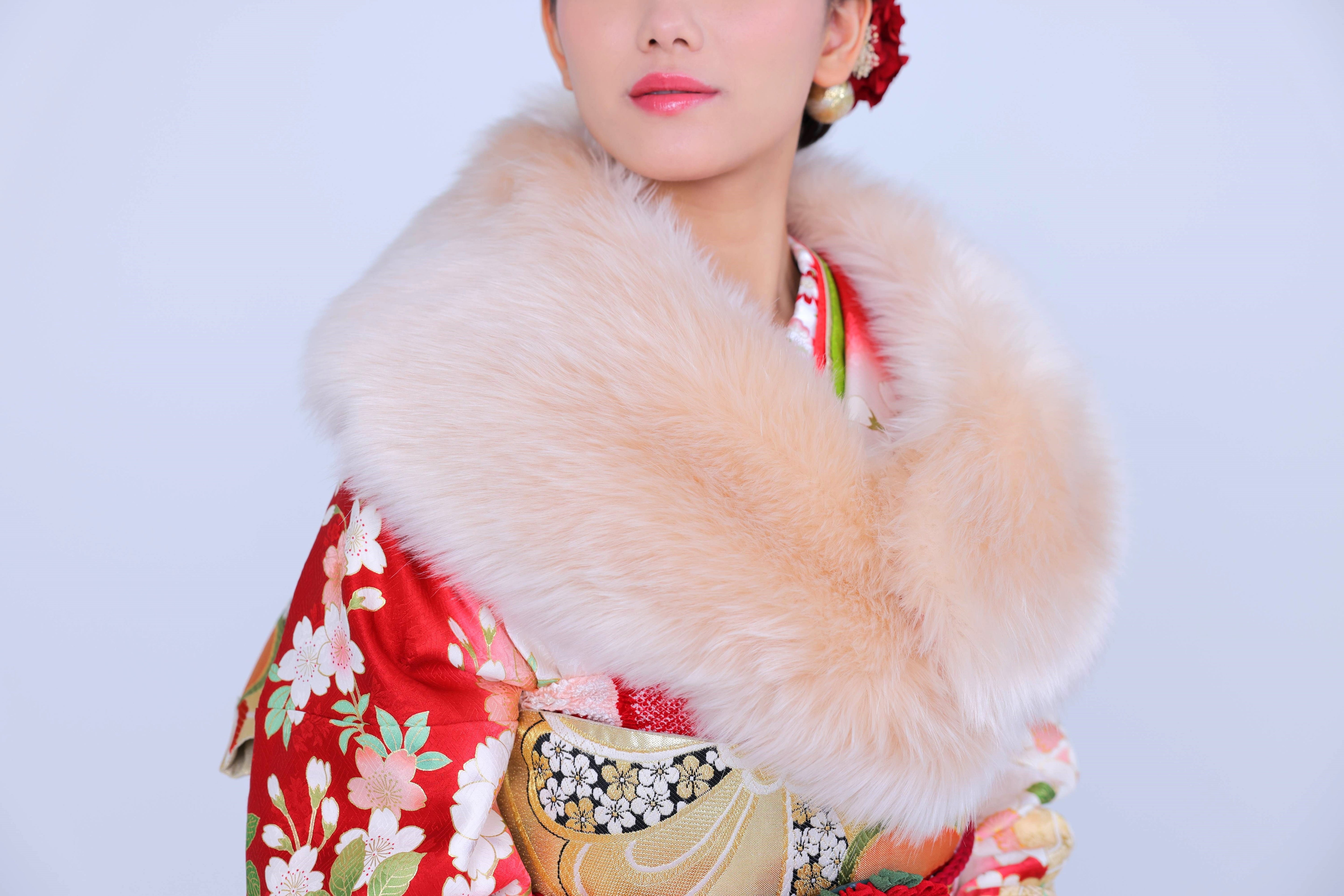 Eco fur shawl salmon pink